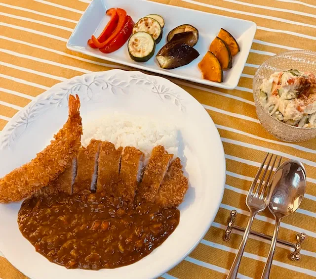 Katsu Curry Course: tonkatsu and fried shrimp with Japanese curry and grilled vegetables